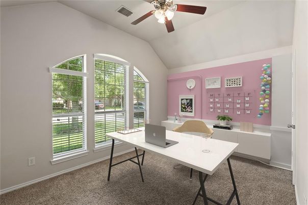 Home Office, Interior