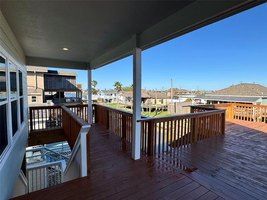 Exterior, Wood Texture Flooring