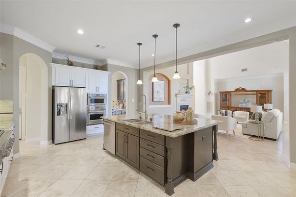 Fireplace, Interior, Kitchen, Living room, Pendant Lights, Recessed Lighting, Stainless Steel Appliances