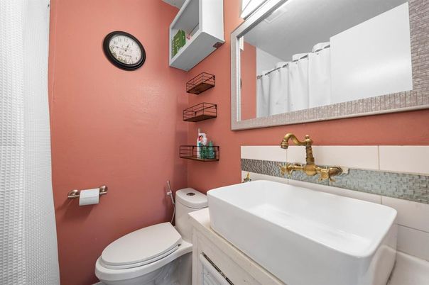 Bathroom, Interior