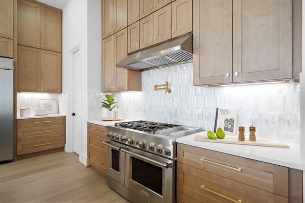 Interior, Kitchen, Stainless Steel Appliances, Wood Texture Flooring