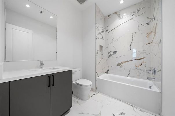 Bathroom, Interior, Marble, Marble Walls, Recessed Lighting