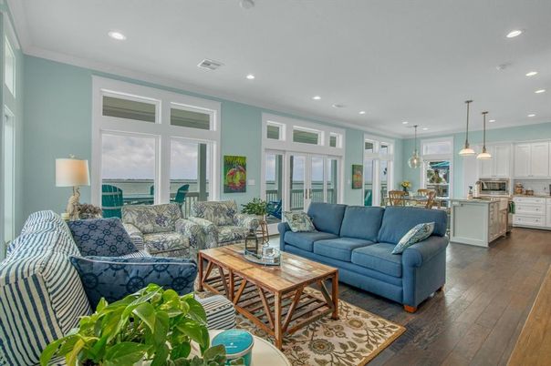 Dining room, Interior, Kitchen, Living room, Pendant Lights, Recessed Lighting, Wood Texture Flooring