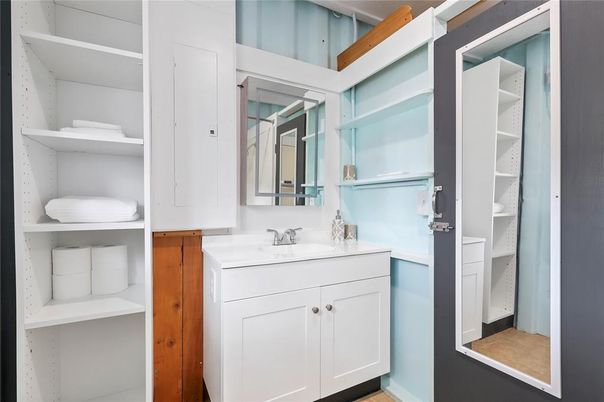 Bathroom, Interior
