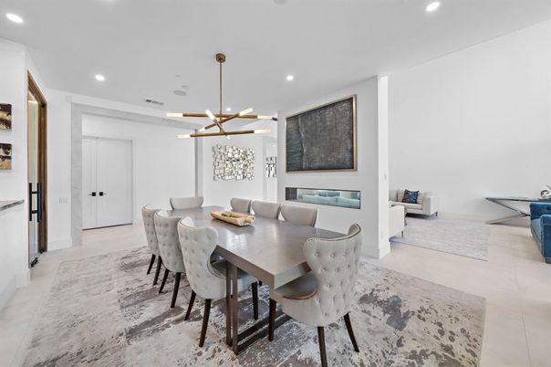 Dining room, Interior, Pendant Lights, Recessed Lighting