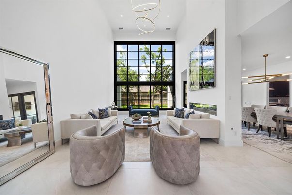 Dining room, Interior, Living room, Pendant Lights, Recessed Lighting