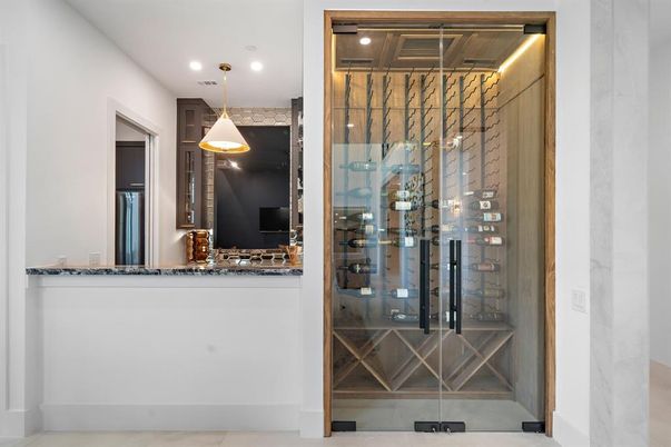 Interior, Pendant Lights, Recessed Lighting, Wine Storage