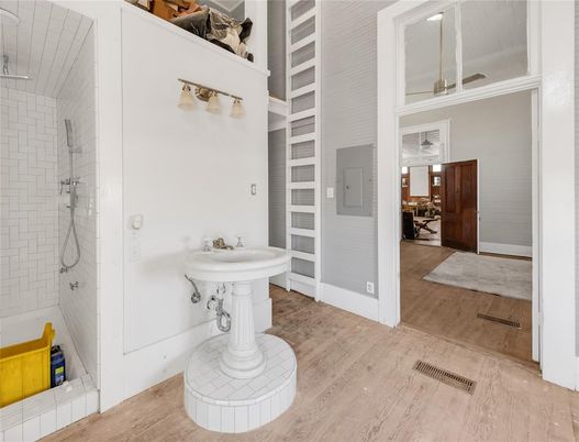 Bathroom, Interior, Wood Texture Flooring