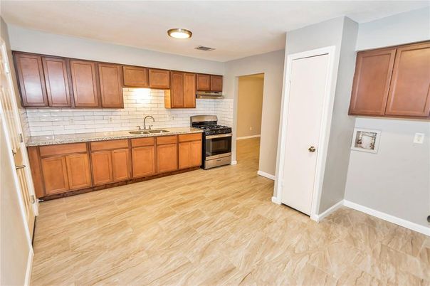 Interior, Kitchen, Recessed Lighting, Wood Texture Flooring