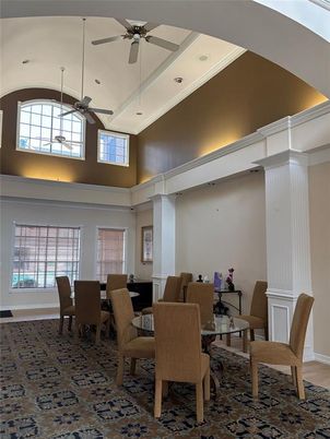 Dining room, Interior