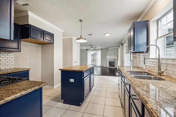 Fireplace, Interior, Kitchen, Pendant Lights, Recessed Lighting