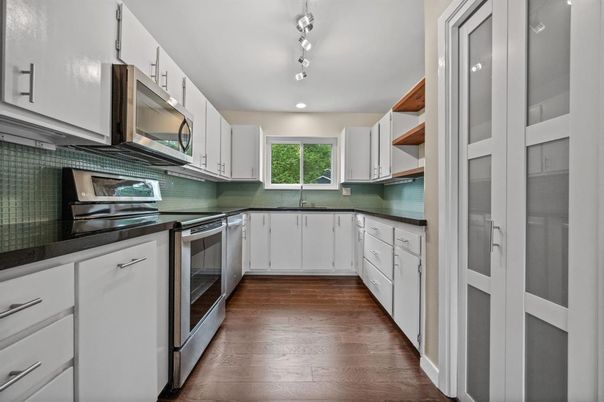 Interior, Kitchen, Wood Texture Flooring