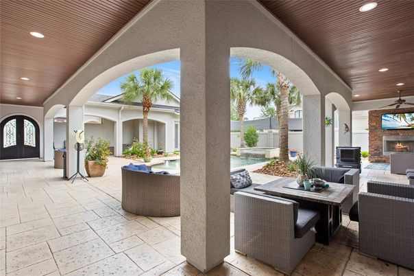 Exterior, Fireplace, Pool, Recessed Lighting