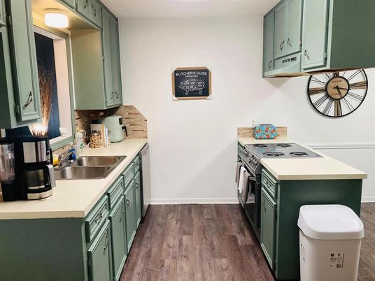 Interior, Kitchen, Wood Texture Flooring