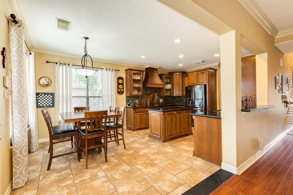 Dining room, Interior, Kitchen, Pendant Lights, Recessed Lighting