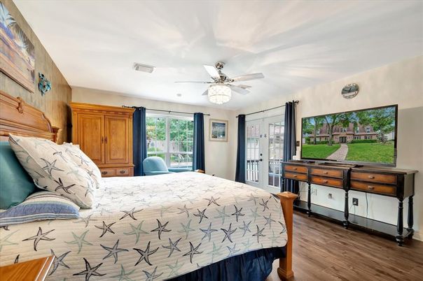 Bedroom, Interior, Wood Texture Flooring