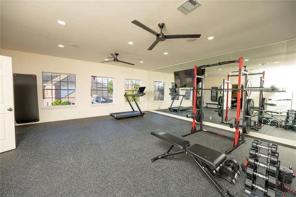 Fitness Equipment, Interior, Recessed Lighting
