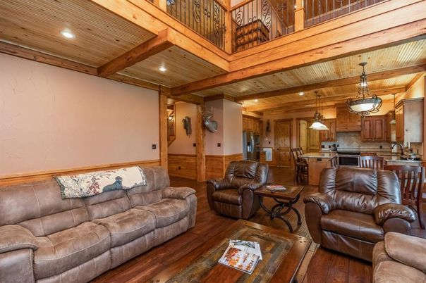 Interior, Kitchen, Living room, Pendant Lights, Recessed Lighting, Stainless Steel Appliances, Wooden Beams, Wooden Ceilings, Wood Texture Flooring