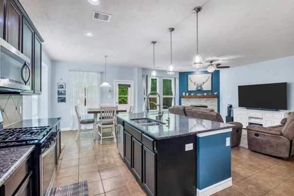Dining room, Interior, Kitchen, Living room, Pendant Lights, Recessed Lighting