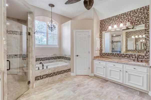 Bathroom, Chandelier, Dual Sink Vanities, Glass Shower, Interior