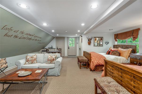 Bedroom, Interior, Living room, Recessed Lighting