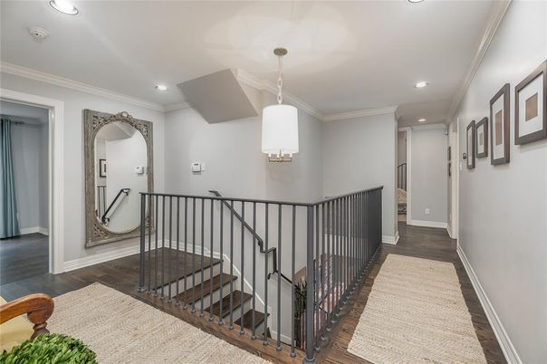 Interior, Pendant Lights, Recessed Lighting, Wood Texture Flooring