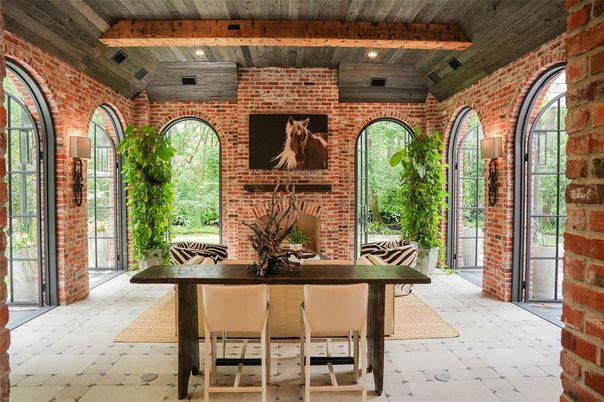 Dining room, Interior, Recessed Lighting, Stone Walls, Wooden Beams, Wooden Ceilings