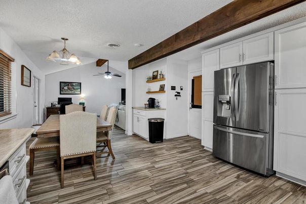 Dining room, Interior, Kitchen, Stainless Steel Appliances, Wooden Beams, Wood Texture Flooring