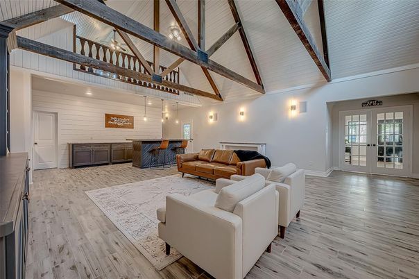Interior, Living room, Pendant Lights, Wooden Beams, Wood Texture Flooring