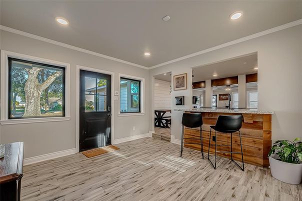 Interior, Recessed Lighting, Wood Texture Flooring