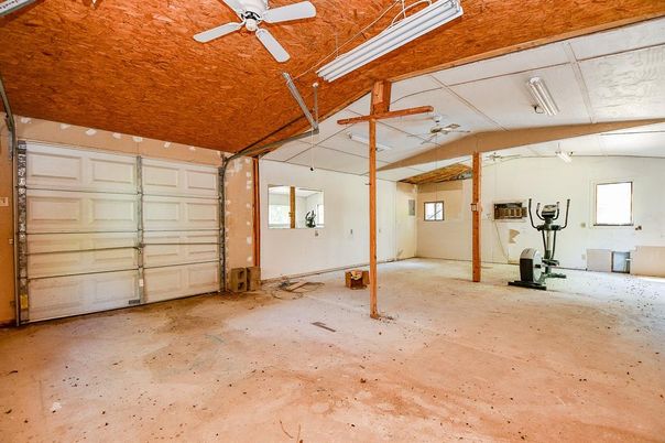 Fitness Equipment, Garage, Interior