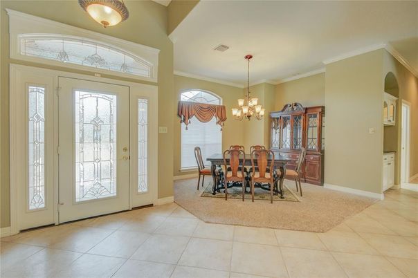Chandelier, Dining room, Interior