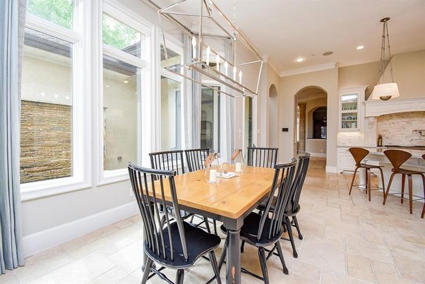 Dining room, Interior, Pendant Lights, Recessed Lighting