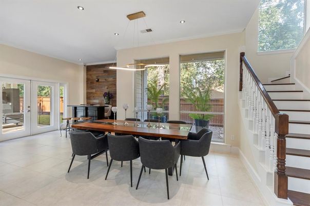 Dining room, Fireplace, Interior, Pendant Lights, Recessed Lighting, Wooden Walls