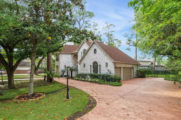 Attached, Backyard, Exterior, Facade, Tudor Revival