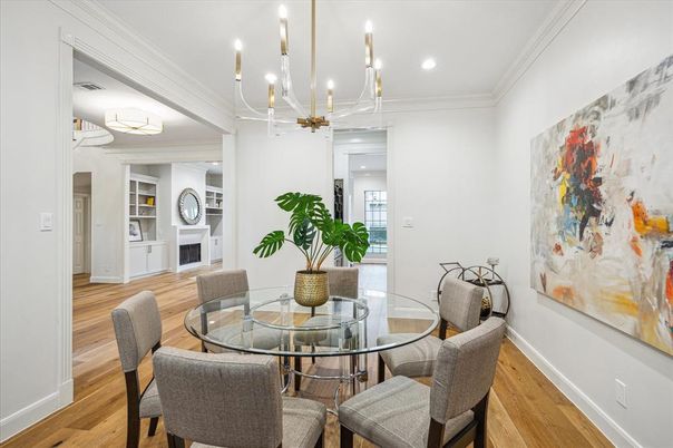 Chandelier, Dining room, Fireplace, Interior, Recessed Lighting, Wood Texture Flooring