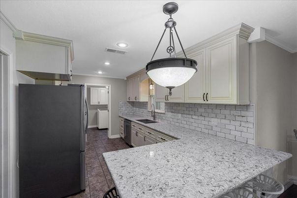 Interior, Kitchen, Pendant Lights, Recessed Lighting