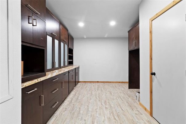 Interior, Recessed Lighting, Wood Texture Flooring
