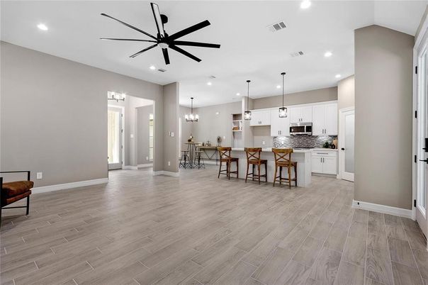 Chandelier, Dining room, Interior, Kitchen, Pendant Lights, Recessed Lighting, Wood Texture Flooring