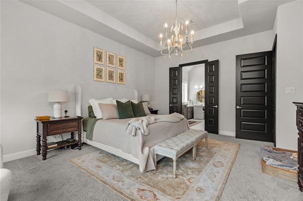Bedroom, Chandelier, Interior, Pendant Lights