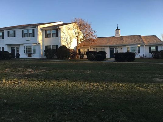 Attached, Backyard, Exterior, Facade, Georgian