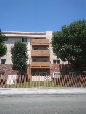 Exterior, Facade, Condo Building