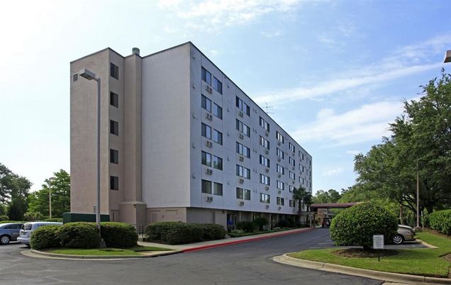 Exterior, Facade, Condo Building