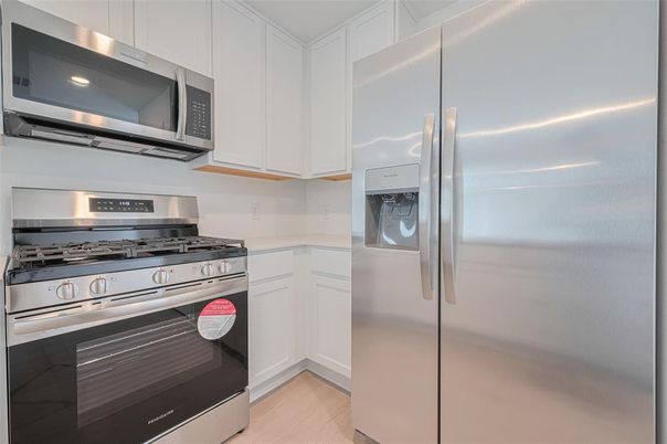 Interior, Kitchen, Stainless Steel Appliances, Wood Texture Flooring