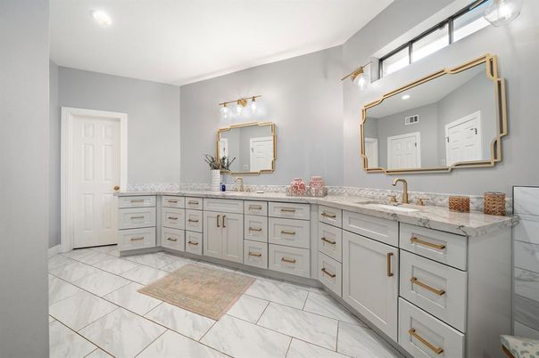 Bathroom, Dual Sink Vanities, Interior, Marble, Recessed Lighting