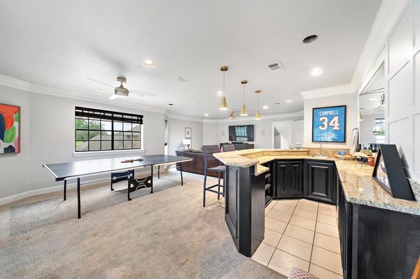 Game Room, Interior, Kitchen, Pendant Lights, Recessed Lighting
