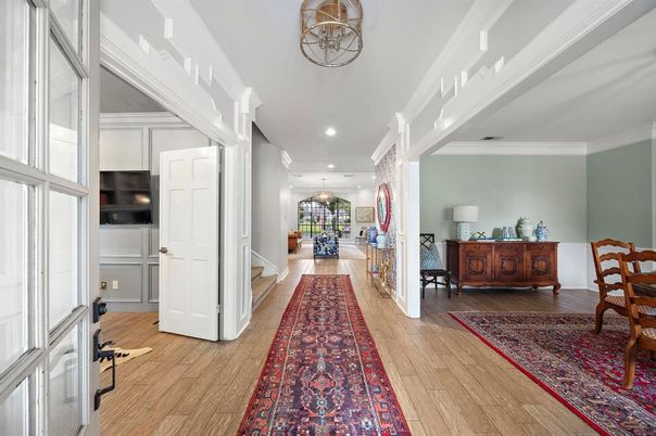 Chandelier, Interior, Recessed Lighting, Wood Texture Flooring