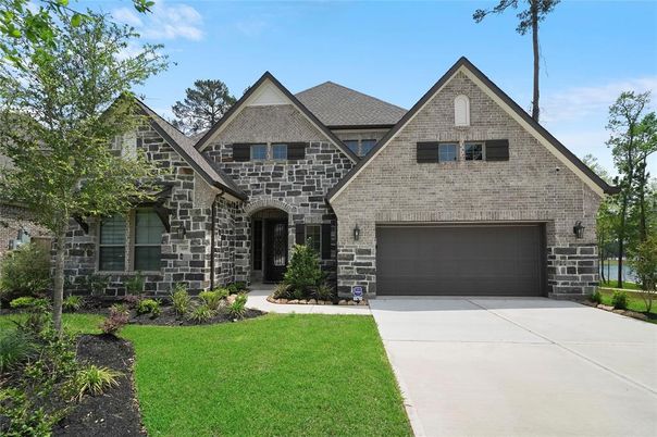 Attached, Exterior, Facade, Brick Facade, Brick Traditional