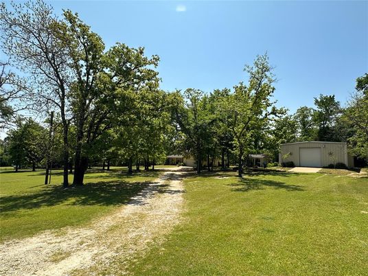 Backyard, Detached Garage, Exterior