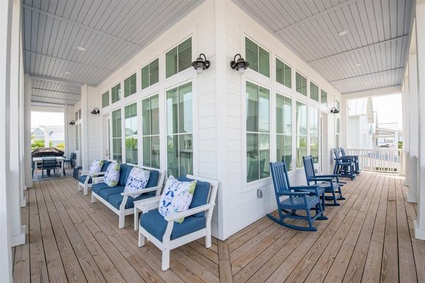 Exterior, Wood Texture Flooring